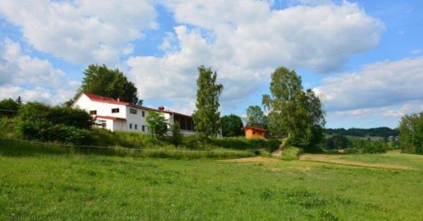 Ubytování Samba Benesov u Semil Esterno foto